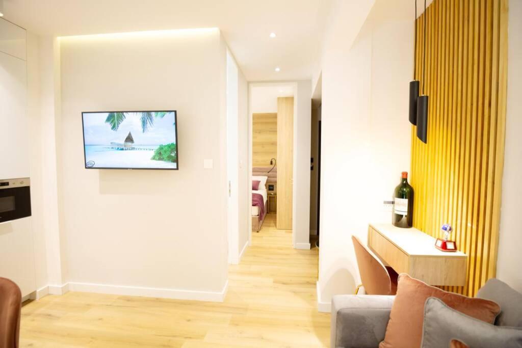 Ecostay-Serenity,Business Class Apartment By The Sea In Alimos Kalamaki Atenas Exterior foto