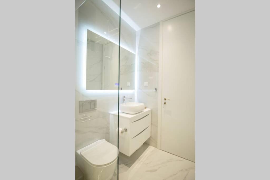 Ecostay-Serenity,Business Class Apartment By The Sea In Alimos Kalamaki Atenas Exterior foto